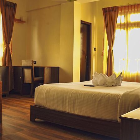 Golden Kuensel Resort & Spa Kalimpong Bagian luar foto